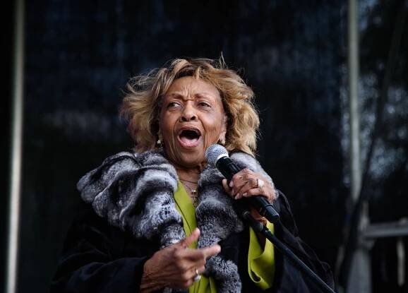 Cissy Houston at the 2016 Newark Celebration 350 Founders Weekend Festival in Newark, New Jersey, on May 15, 2016 | Source: Getty Images