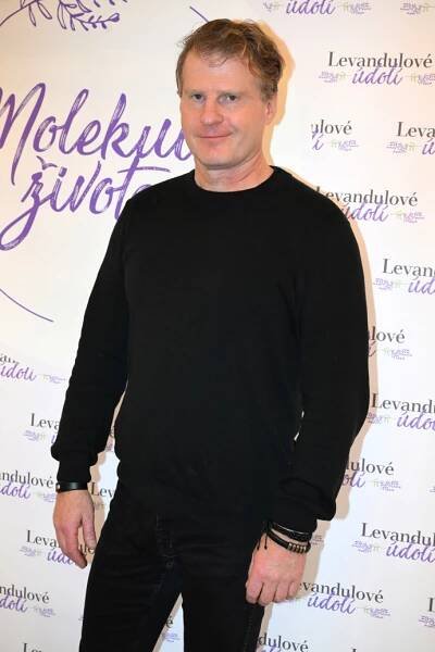FOTO: Petr Batěk je herec i podnikatel. – stránka 1