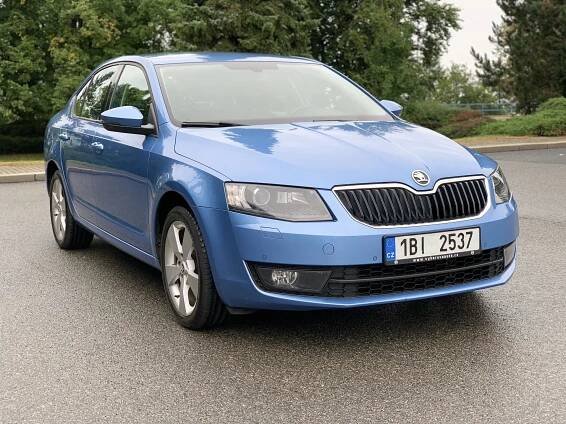 Škoda Octavia 1.6 TDi 77 kW Liftback / Manuál /191 000 km - Výběrová auta