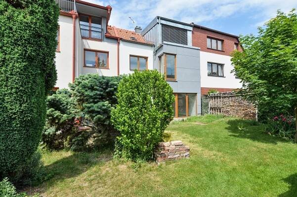 Chrastavská, Střížkov - Praha 9 | Pronájem, Rodinný dům, 4+kk, 126 m²