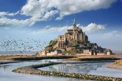 Tajuplná Bretaň a drsná krása Normandie