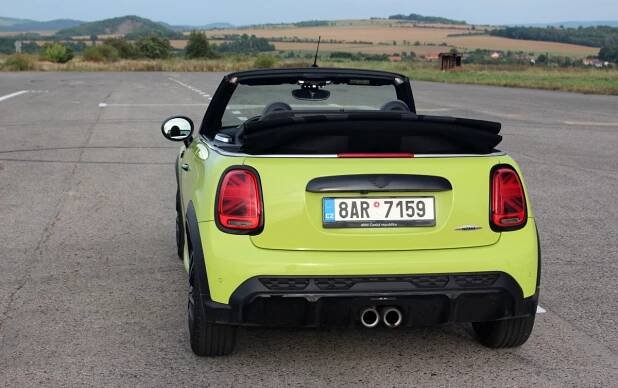 Test Mini JCW Cabrio: Top zábava | Autojournal.cz