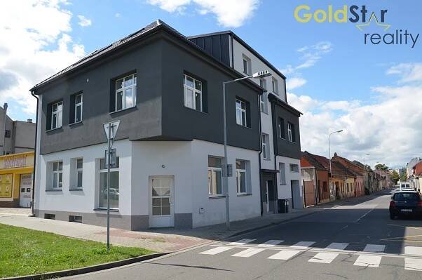 GoldStar Reality | reality Olomouc a okolí, realitní kancelář. 