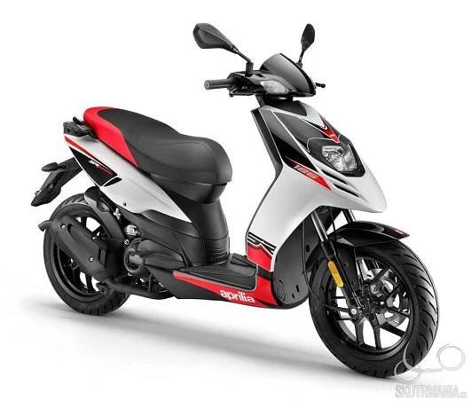 Skútr 125 ccm nyní i s řidičákem na auto – Skutrmania