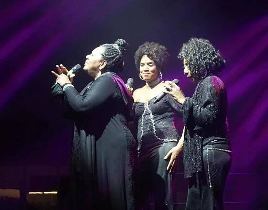 Skupina Boney M vyprodala Malou sportovní halu