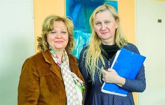 Ředitelka Krajské hygienické stanice ve Zlíně Eva Sedláčková a ředitelka...