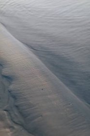 Bezplatný obrázek: zblízka, mokrý, písek, klid, voda, břehu řeky, pláž