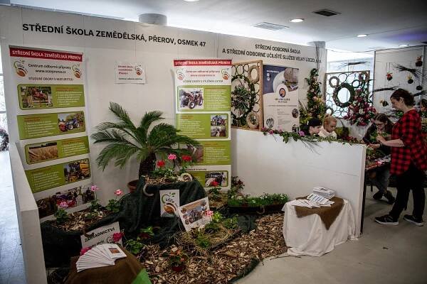 Jarní Flora se rozzáří Galaxií květin s posezením. Na co letos láká