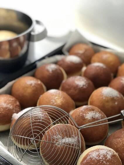 Masopustní koblížky podle cukráře Josefa Maršálka: Postup krok za krokem!