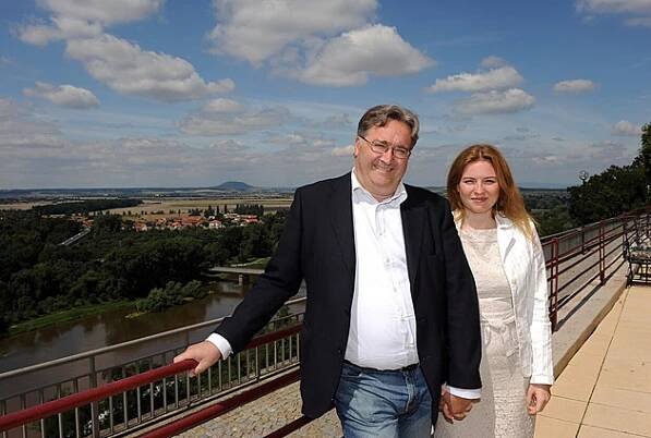 Manželství Zdenky a Jiřího Lobkowicz vydrželo devět let. Nyní je v troskách.