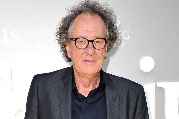 Geoffrey Rush resigns from Australia film academy over 'inappropriate behavior' claim