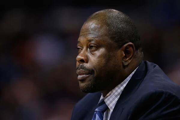Charlotte Hornets v Phoenix Suns