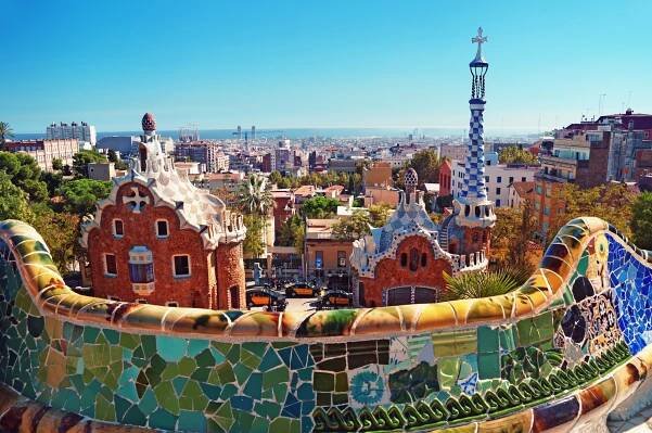 Antoni Gaudí, mosaic genius of Barcelona - Unique Tours Factory