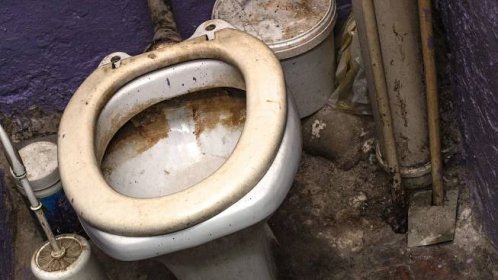 Špinavé záchody u Alfy Romeo málem zapříčinily krach automobilky