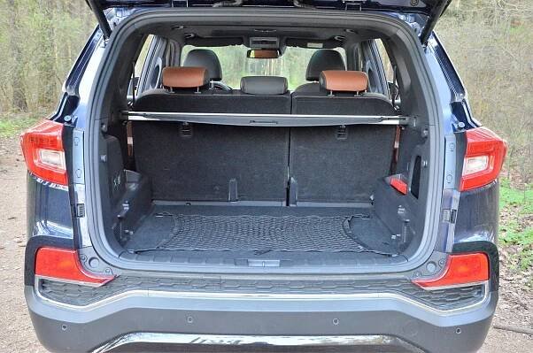 Korejský Mercedes se vrací do Česka. Vyzkoušeli jsme nový Ssangyong Rexton