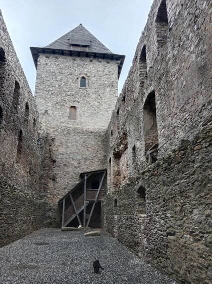 Využijte posledních pár dní k zimní komentované prohlídce hradu Kašperk