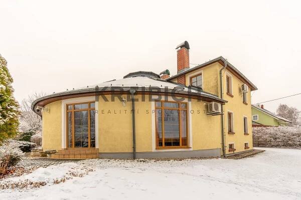 Prodej  rodinného domu 287 m², pozemek 1 646 m², Mikulášovice, okres Děčín