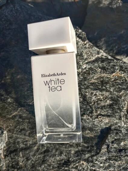 White Tea Elizabeth Arden pro ženy