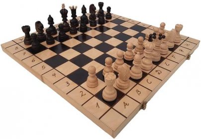 Dřevěné šachy 44 x 44 cm