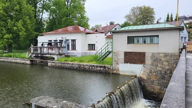 JINDŘICHŮV HRADEC – VODNÍ ELEKTRÁRNA „U DEVÍTI MLÝNŮ“ — Den architektury