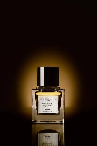 Essential Parfums představuje Bois Impérial v noční verzi "Extrait" ~ Recenze parfému 