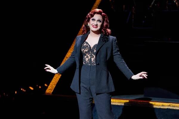 ‘Chicago’ breaks house record again as overall box office slides