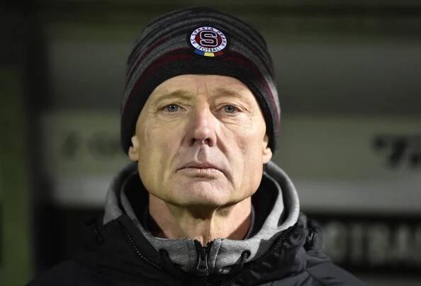 Sparta na kolenou. Kouč Ščasný vyhlíží posily, které jako sportovní ředitel nekoupil