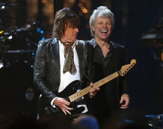 Richie Sambora a Jon Bon Jovi po... | iROZHLAS - spolehlivé zprávy