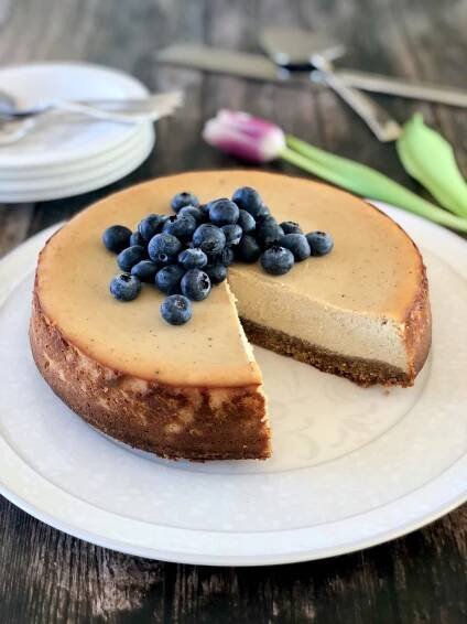 Vanilkový ricotta cheesecake s čučoriedkami - Kitchen Love