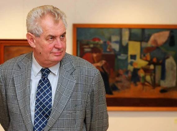 Zeman obdivoval v Ostravě obrazy
