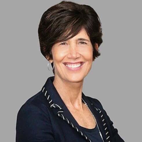 Tara VanDerveer Former Stanfor Womens Basketball head coach