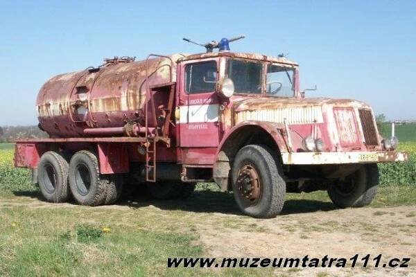 Cisterna na cement Tatra VLH-111-17 | muzeumtatra111