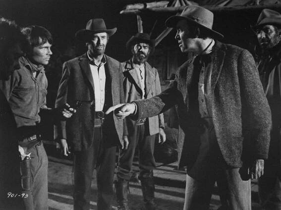 Firecreek - Z filmu - Gary Lockwood, Henry Fonda, Jack Elam, James Stewart, Morgan Woodward