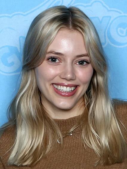 Grace Van Dien - Wikipedia