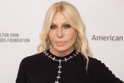 Donatella Versace Gets Trapped in an Elevator at an Event Before Escaping in Sky-High Heels