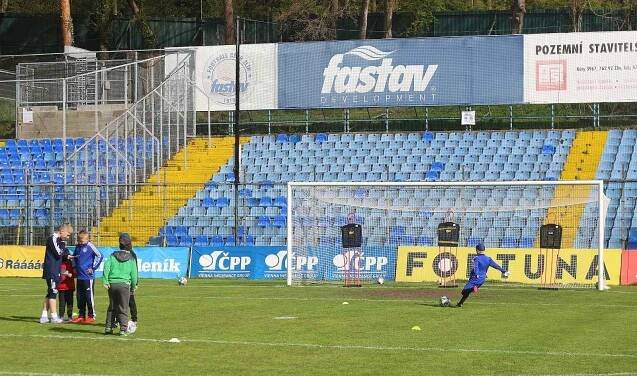 Vedení ligového klubu FC Fastav uspořádalo na stadionu Letná akci pro veřejnost, která byla součástí oslav výročí 700 let města Zlín.