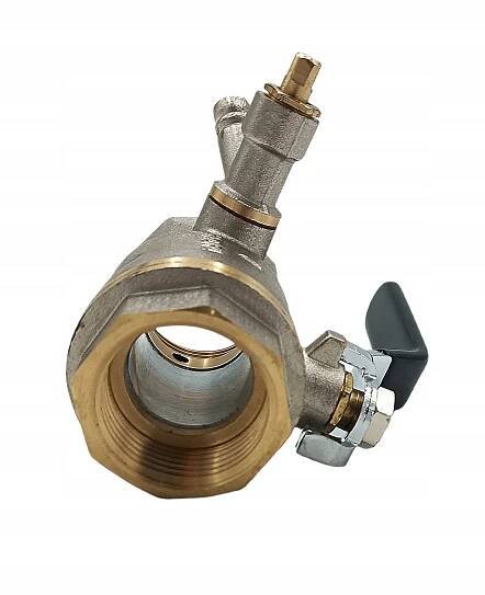 KULOVÝ KOHOUT TITAN S TĚSNĚNÍM A ODVZDUŠŇOVACÍM VENTILEM 3/4" za 266.00CZK - Allegro