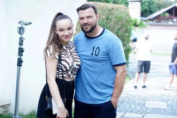 Kateřina Ujfaluši říká, že po tátovi má oči a také tvar pusy.