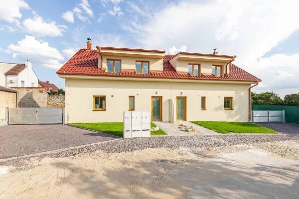 Úzká, Dolní Dunajovice, okres Břeclav