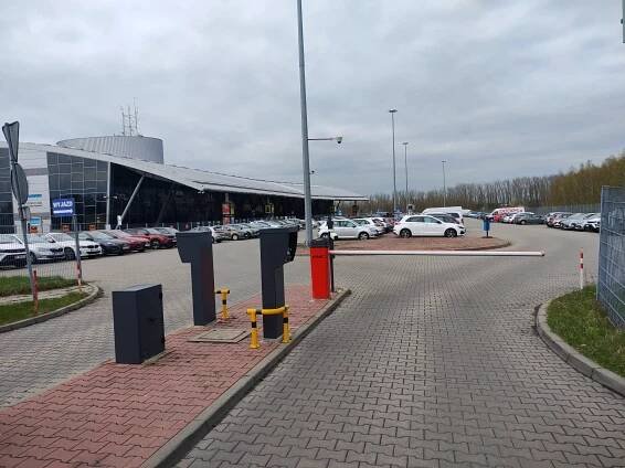 P1 Parking Lotnisko Lodz | ParkVia