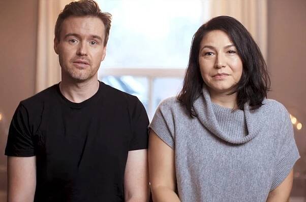 Married actors British Jamie Thomas King, Canadian Tamara Podemski