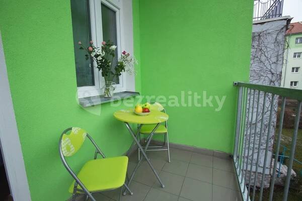 Pronájem bytu  54 m², Ruská, Teplice, Ústecký kraj