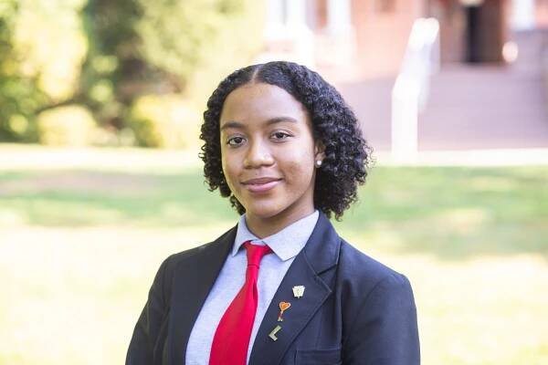 Kelly Miller ’23 is a QuestBridge Scholar! – Lacordaire Academy