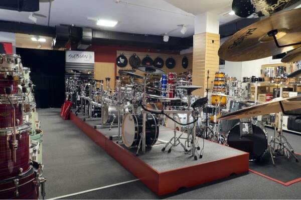 Prodejna Music City Praha
