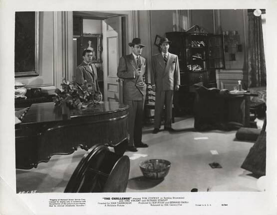 Terry Kilburn, Tom Conway, John Newland - The Challenge - Fotosky