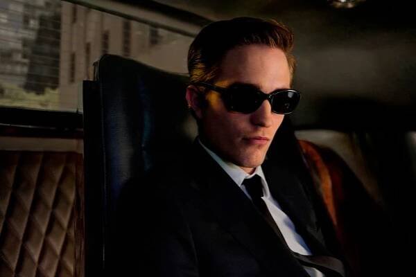 Cosmopolis líčí rozpad kapitalismu ze sedadla limuzíny