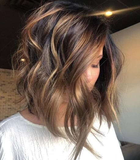 Přirozený vzhled barvení? Zvolte balayage! (30+ ukázek) | Salóny krásy