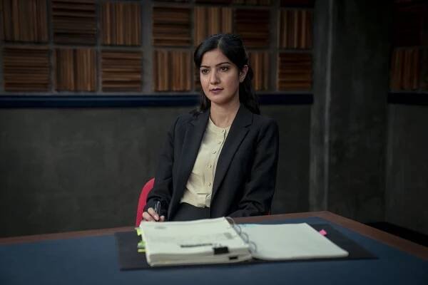 Criminal: Velká Británie - Julia - Z filmu - Rakhee Thakrar