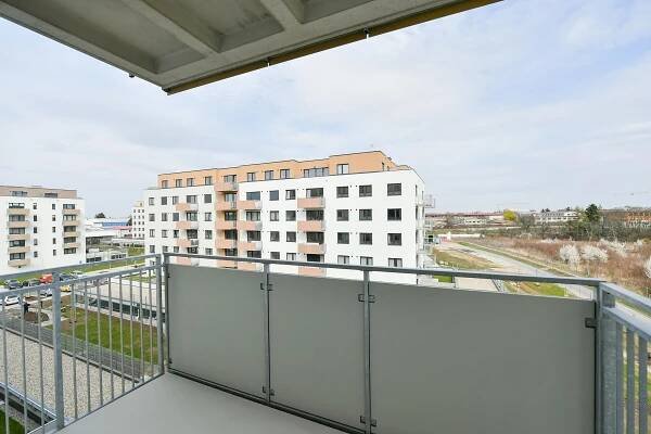 Sedlářova, Kbely - Praha 9 | Pronájem, Byt, 3+kk, 73 m²