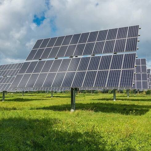 Revolutionizing Solar-Powered Rural Healthcare Access in 2024